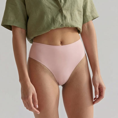 Tanga invisible con efecto alisador frontal — Cintura alta